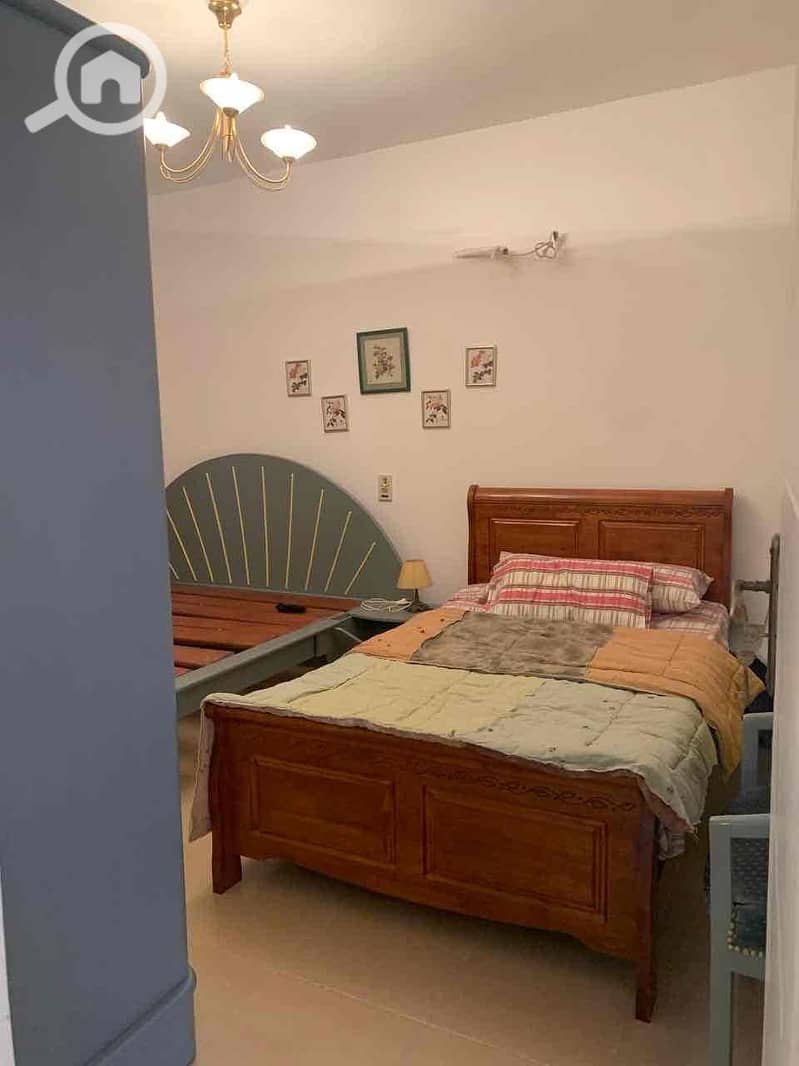 4 51efb89b-c0c5-4336-8ea7-15bb1bfd4058. jpg