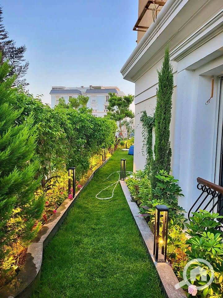 11 552831144_24445476581782396_9103153275698509983_n. jpg