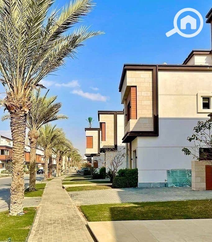 11 501125959_915437847361153_6375387942042125750_n. jpg