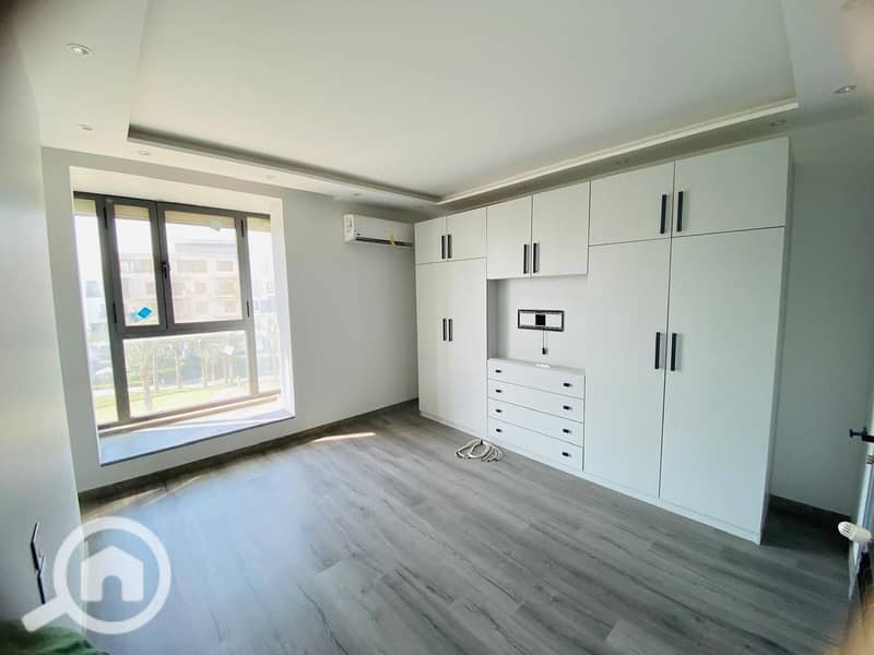 10 17aec73b-9918-40c8-9c29-c6d567b16e7b. jpeg