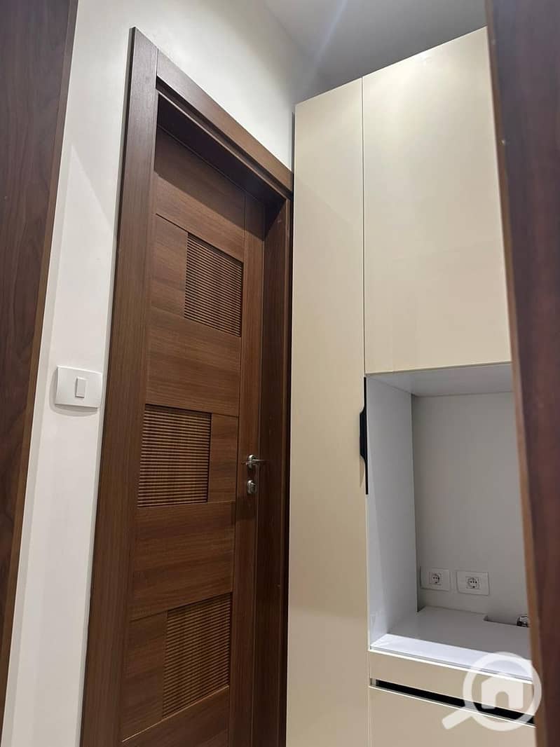 9 b6701107-ae85-4cb7-8f78-4296350a4c5e. jpeg