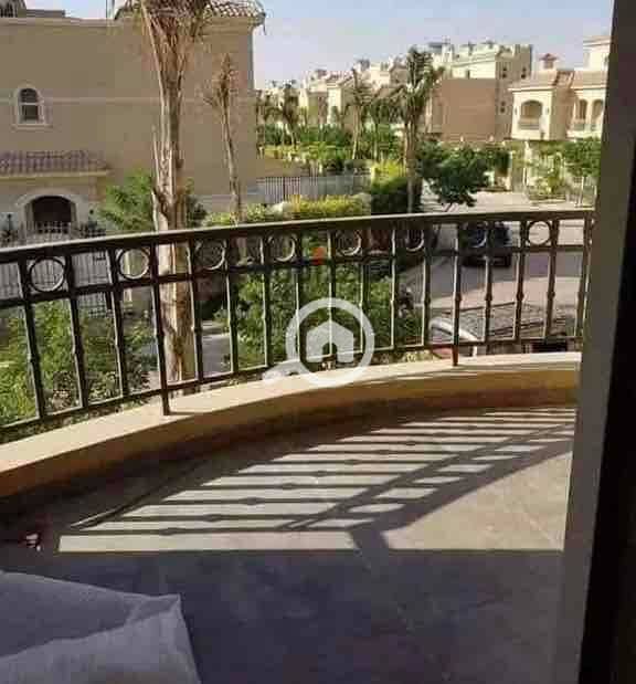 2 08f5a7f8-cd1b-4403-99f2-77a470ec2229. jpg