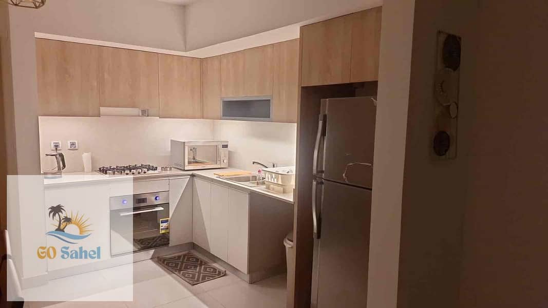 3 f4f8104f-6f4d-4774-8b4b-f021da108e79. jpg