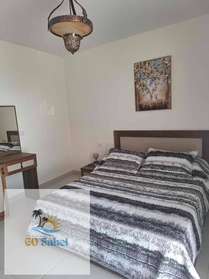 5 06f7cfb5-5545-4918-a731-3c8e70f0a958. jpg