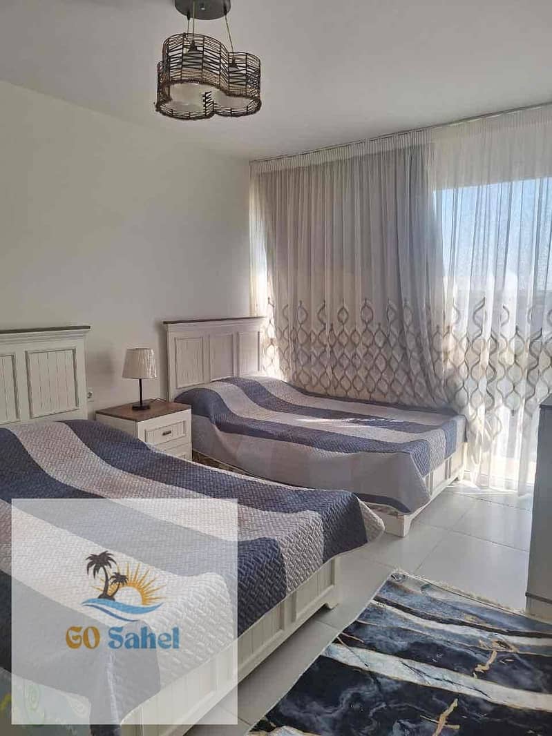 6 100c57dc-4631-4794-b8aa-8eb202b56f16. jpg