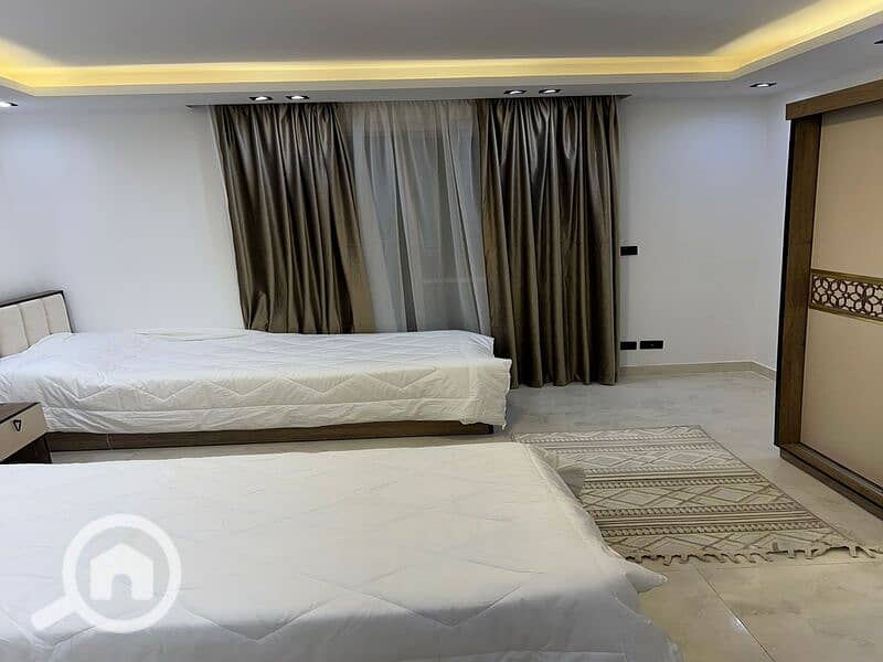 2 WhatsApp Image 2025-08-27 at 4.16. 42 PM. jpeg