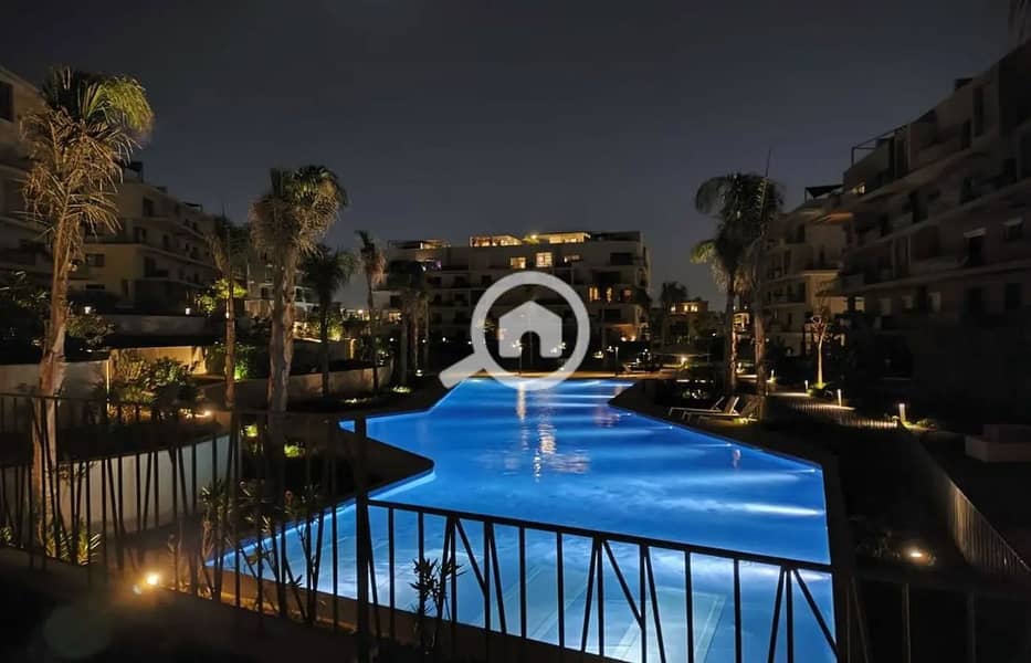 10 8183076-1ea11o_1400x900. jpg