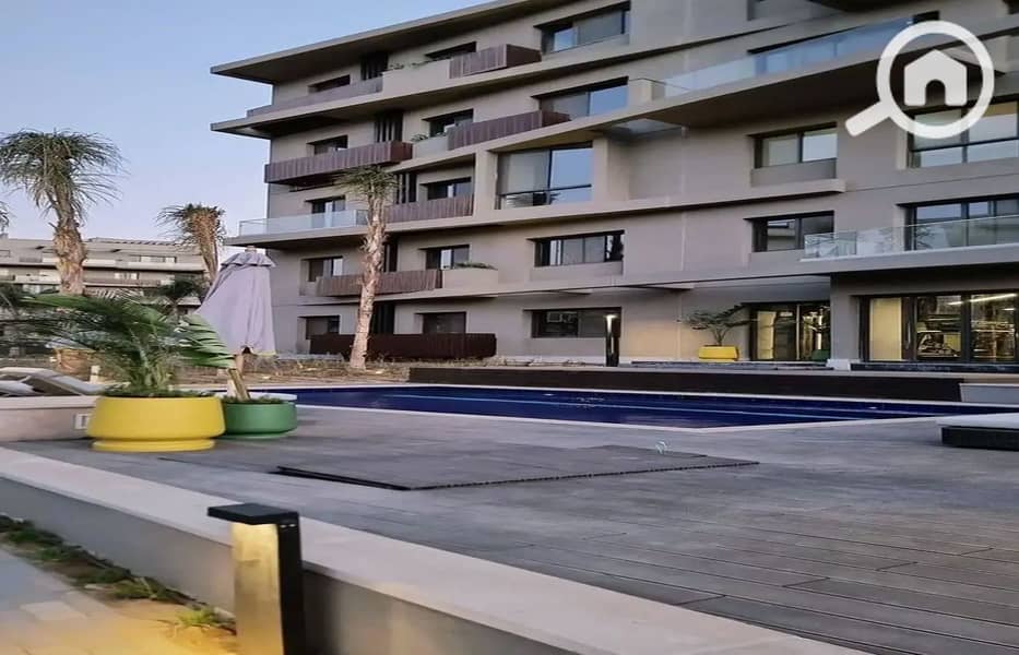 11 8183076-6bfd2o_1400x900. jpg