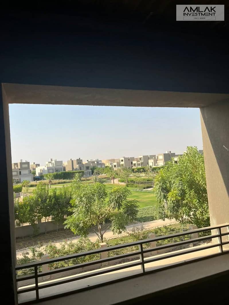 4 9fcfa22c-2981-4066-a2ad-333e4551397e. jpeg