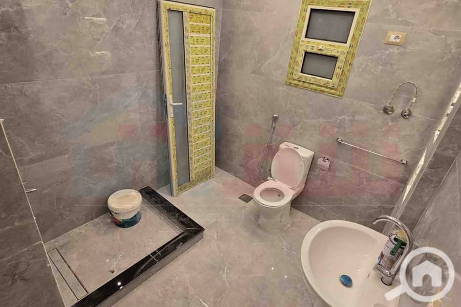 13 WhatsApp Image 2025-11-08 at 1.15. 50 AM (2). jpg