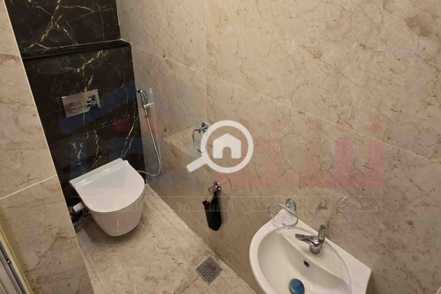 14 WhatsApp Image 2025-11-08 at 1.15. 46 AM (1). jpg