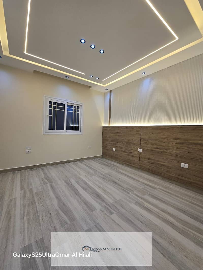 18 WhatsApp Image 2025-11-04 at 2.48. 47 PM (2). jpeg