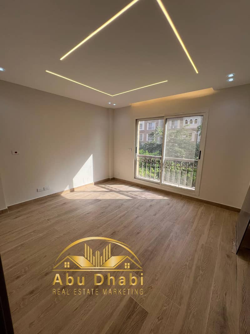 4 29d57da3-1ee2-4c75-86d9-5b68a0f94207. jpg