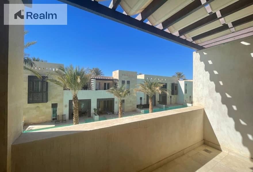 3 f683a733-a824-499f-9d58-41720d7a789d. jpg