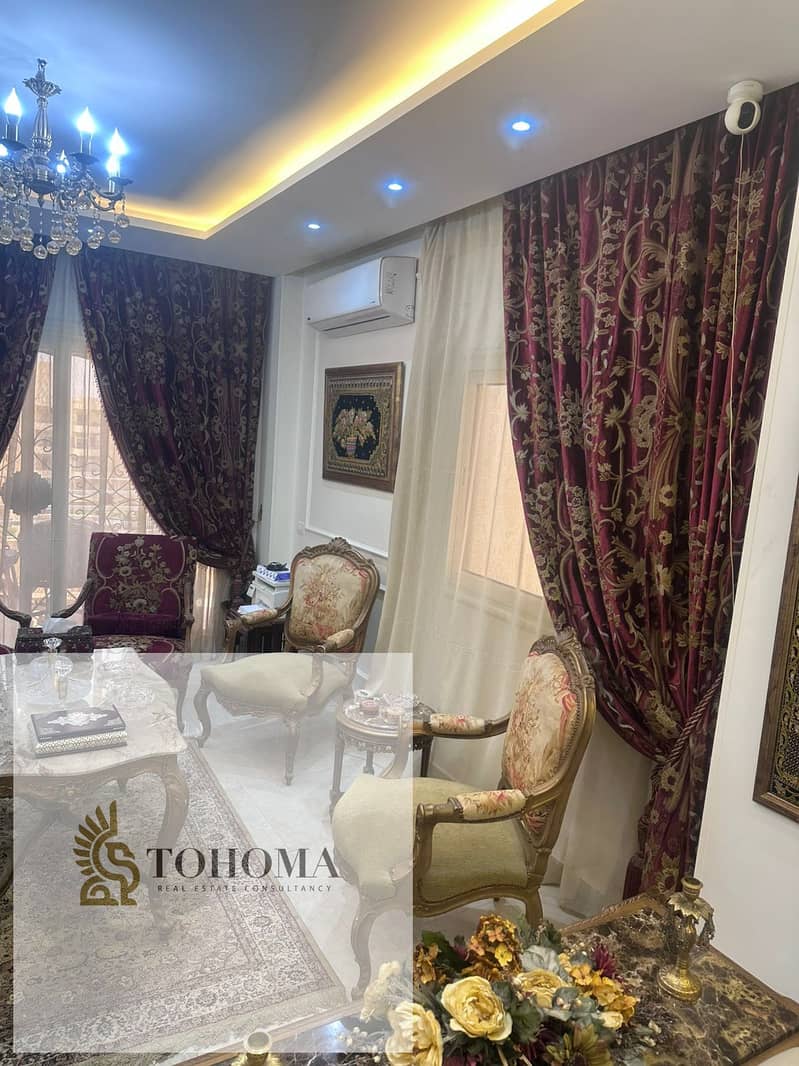 2 d95bd983-7960-47f4-b5cd-cb3f74913693. jpg