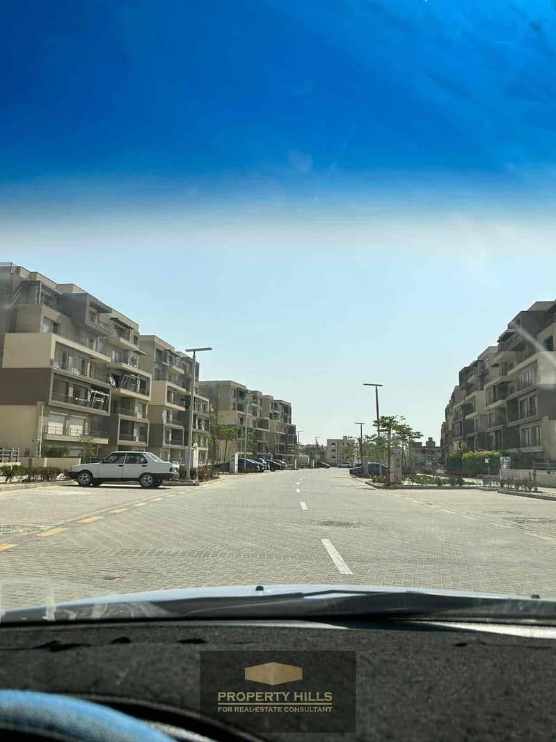 18 41a9ff4f-4c4e-4f30-99ba-b55df30ba0cc. jpg