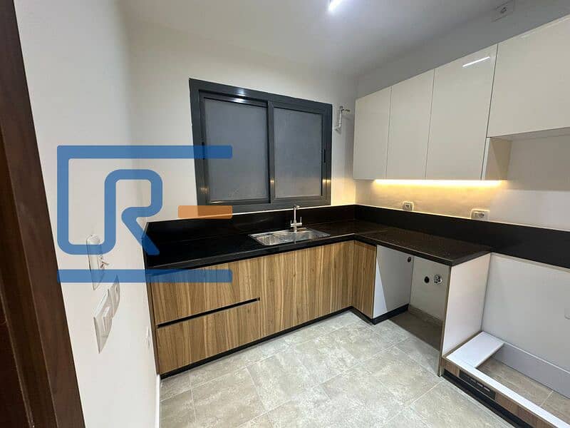 6 IMG-20251111-WA0072. jpg