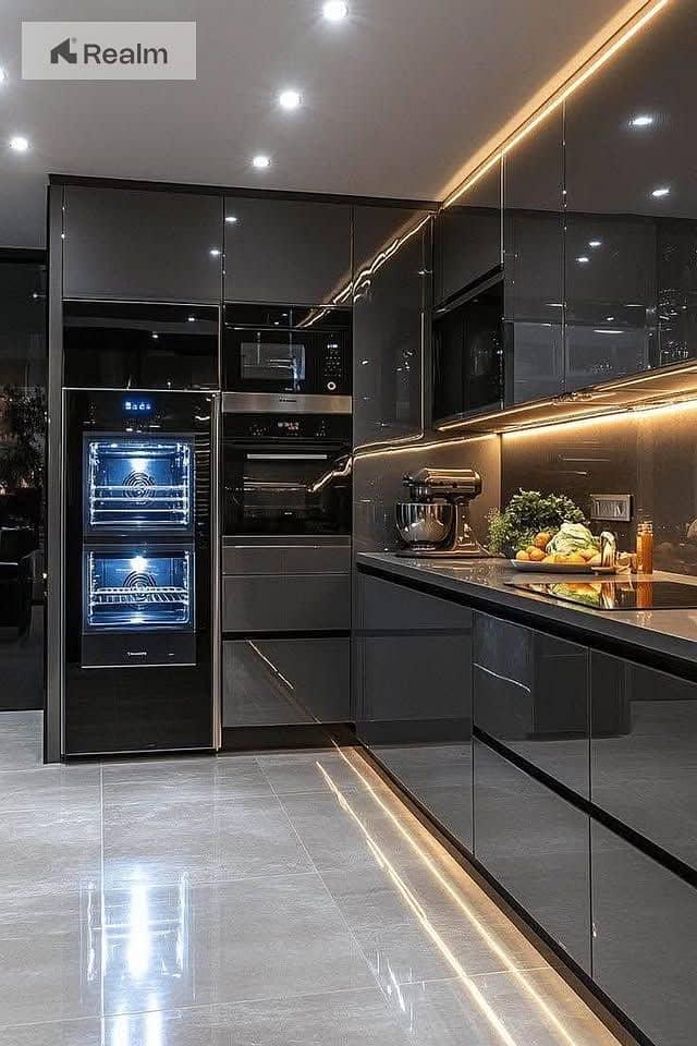 8 561175264_805414139019107_985368376756762630_n. jpg