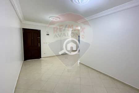 فلیٹ 3 غرف نوم للبيع في العصافرة، الإسكندرية - 1. jpg