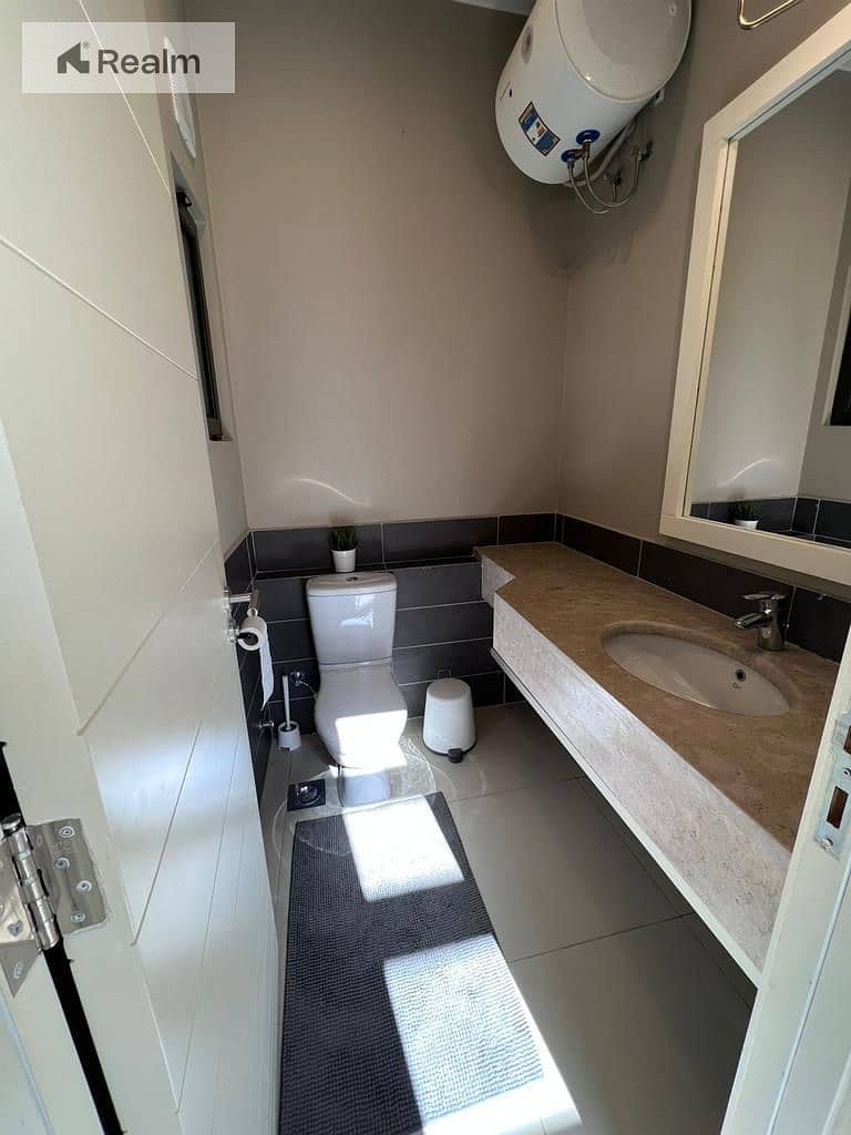 4 WhatsApp Image 2025-11-12 at 10.32. 23 AM (2). jpeg