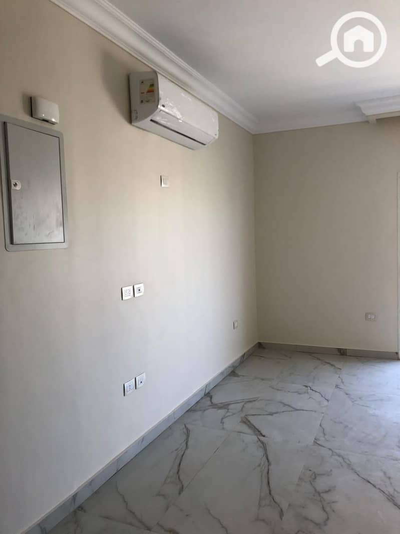 7 WhatsApp Image 2025-11-12 at 11.22. 28 AM (1). jpeg