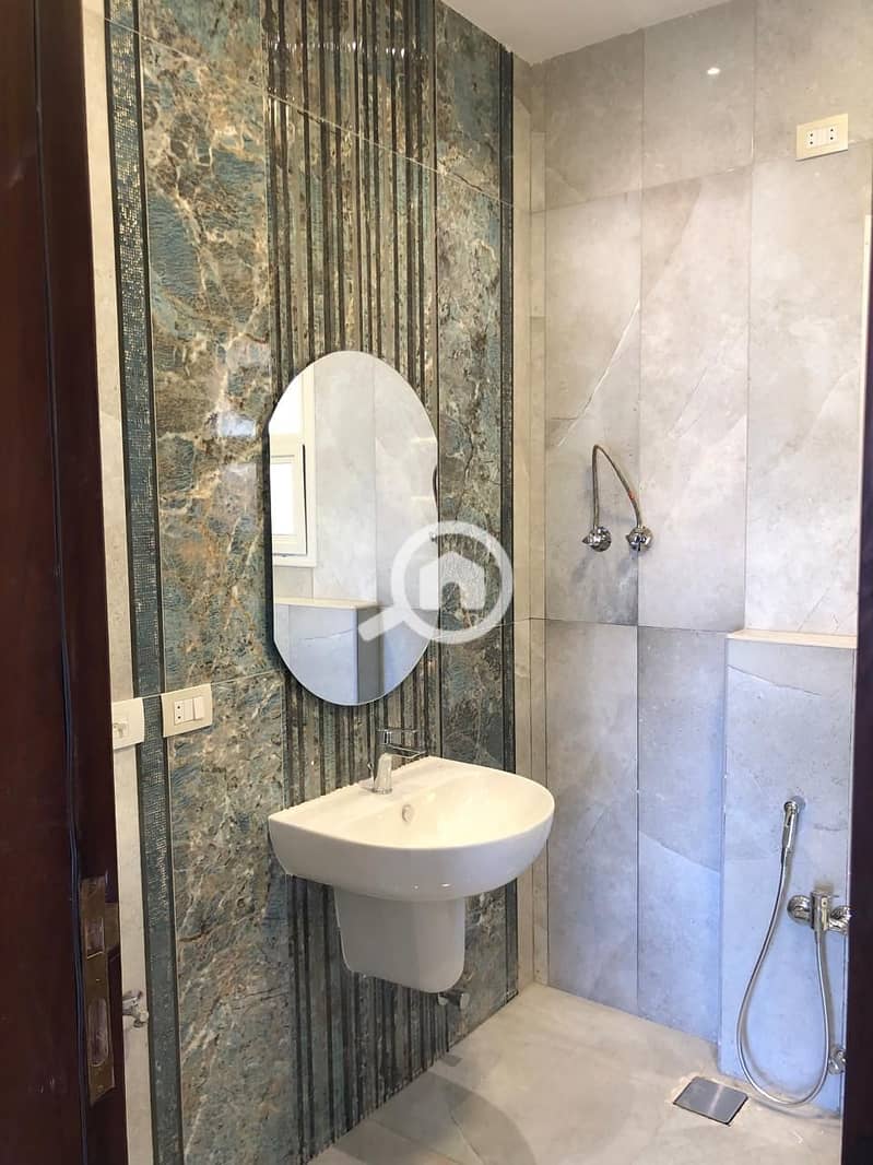 12 WhatsApp Image 2025-11-12 at 11.22. 31 AM (2). jpeg