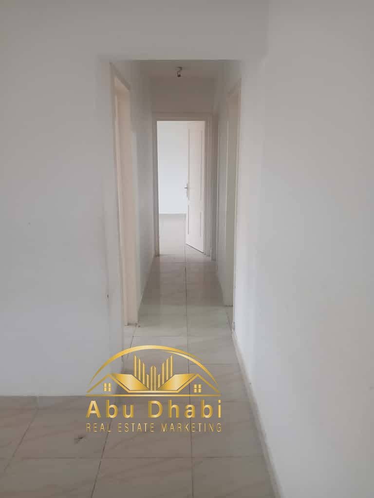 4 299c151f-8aa4-4cf7-82d4-3f2fd00ba277. jpg