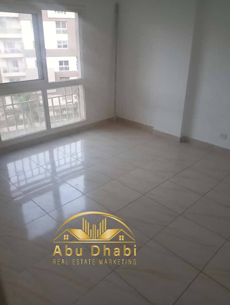 9 c42aaede-bb11-4a5a-8feb-957f0b5123d8. jpg