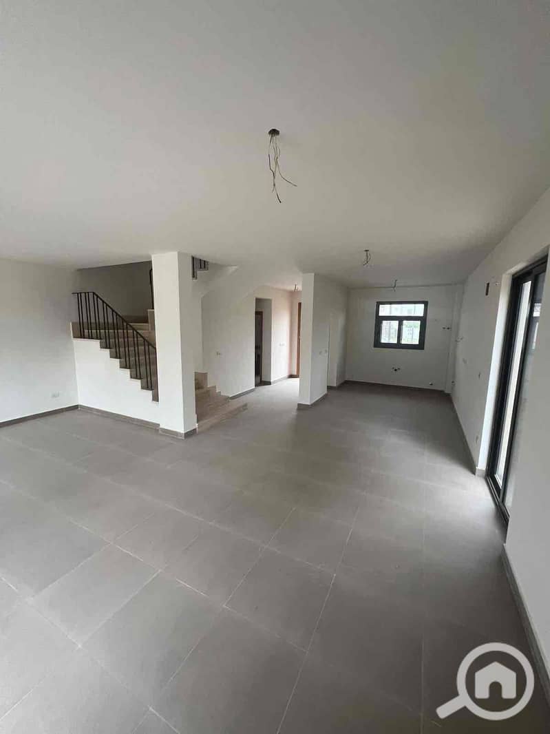 baa2f02c-9edc-4433-84d3-5672b364e834. jpg baa2f02c-9edc-4433-84d3-5672b364e834. jpg