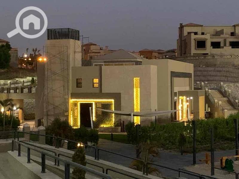 3 13fe0251-a663-4df2-ac89-c4f5f58a7c4b. jpg