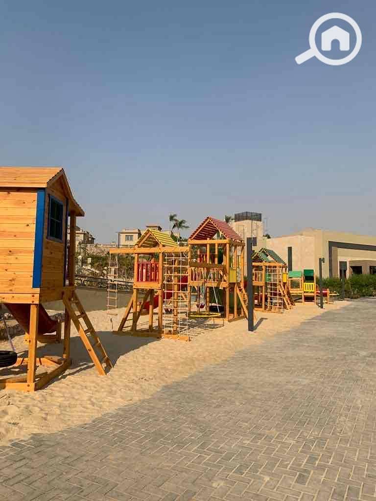 7 c10c15e3-16e4-4ee9-9c8b-7eefbf853393. jpg