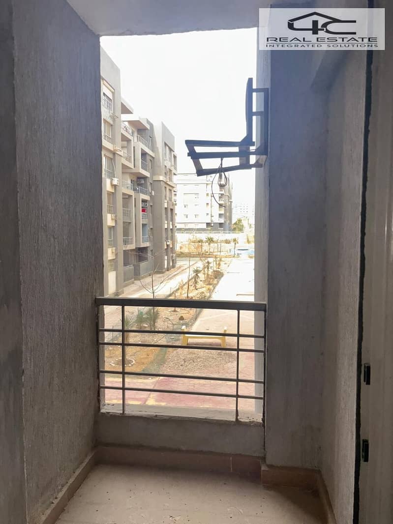 4 WhatsApp Image 2025-11-09 at 2.22. 40 PM (1). jpeg