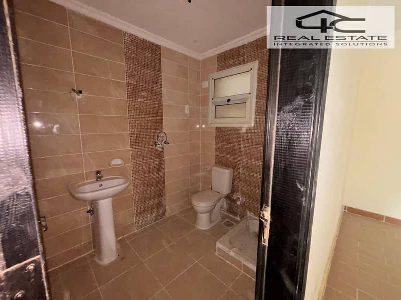 10 WhatsApp Image 2025-11-09 at 2.22. 41 PM. jpeg