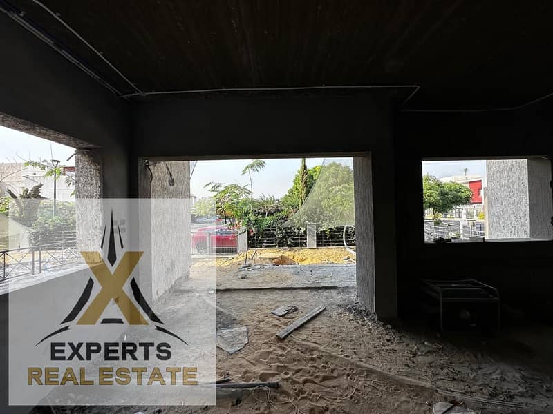 4 92d49c19-2c7e-4548-b391-a310b4b7f553. jpg