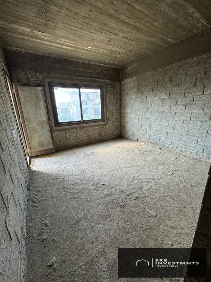 8 WhatsApp Image 2025-11-11 at 2.30. 55 PM (2). jpeg