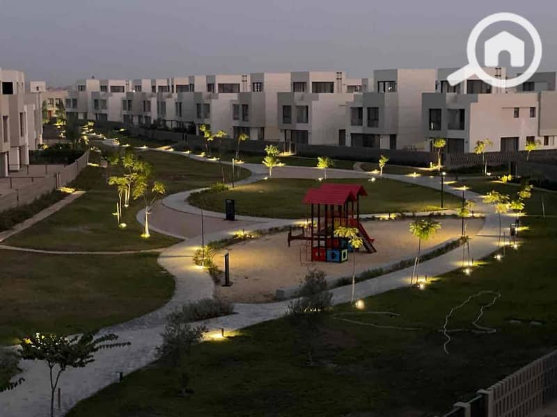 4 cc106344-c69d-4d64-9177-9a3e86940261. jpg