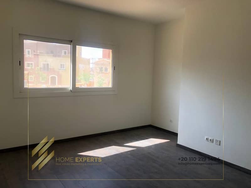 6 79a82d8d-b3ca-461c-ad3f-6a3a410f9bdc. jpg