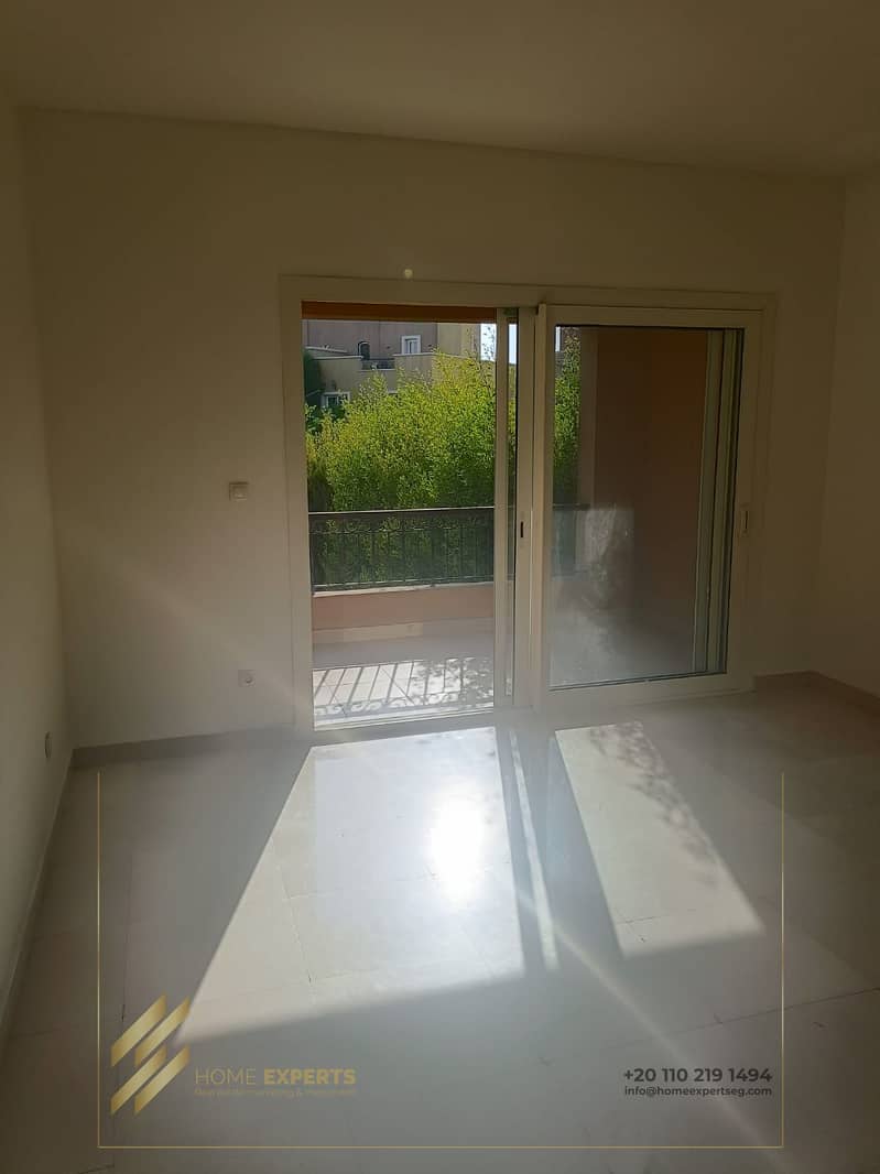 11 3441d7c8-809b-4b1f-9f2e-c49df212de6f. jpg