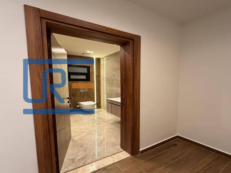 4 IMG-20251111-WA0086. jpg