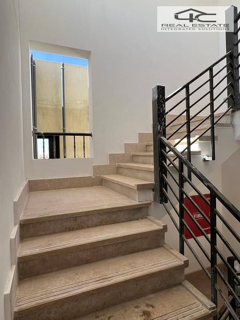 6 WhatsApp Image 2025-11-11 at 7.39. 18 AM (2). jpeg