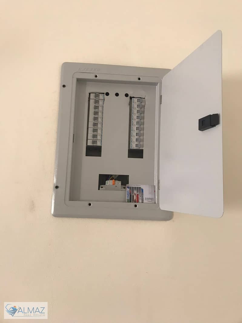 8 WhatsApp Image 2025-11-12 at 11.14. 34 AM. jpeg