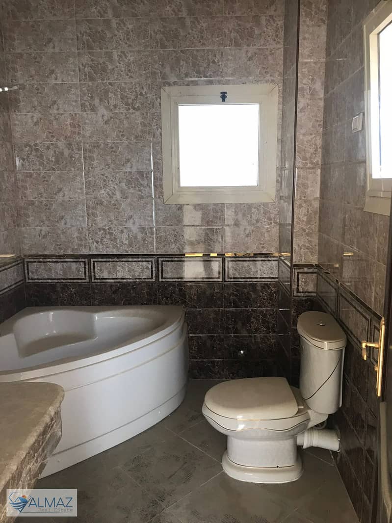 11 WhatsApp Image 2025-11-12 at 11.14. 37 AM. jpeg