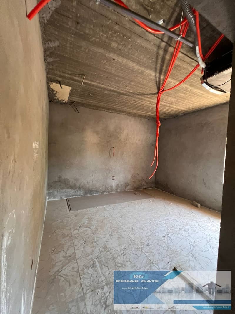 8 WhatsApp Image 2025-11-12 at 11.49. 49 AM. jpeg