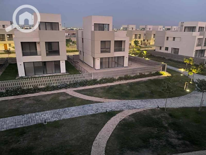 5 a6e26533-e66d-40e0-9e92-67d42d5dee21. jpg