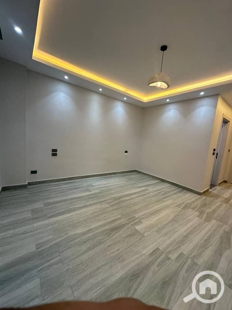 13 WhatsApp Image 2025-11-04 at 8.56. 02 PM. jpeg