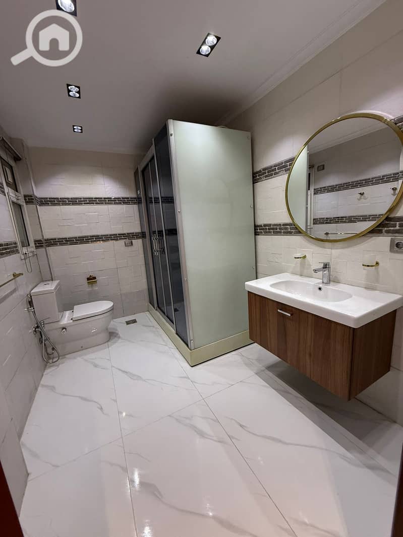 19 WhatsApp Image 2025-11-05 at 11.41. 00 PM (2). jpeg