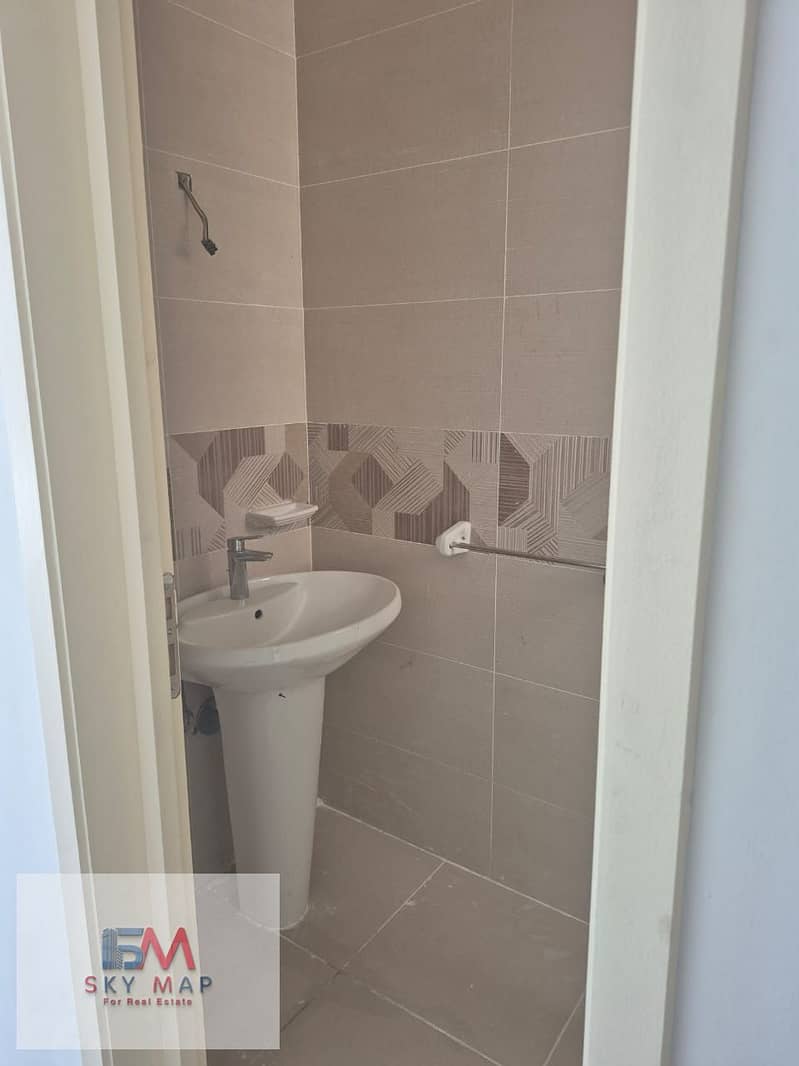 3 WhatsApp Image 2025-10-22 at 2.51. 39 PM. jpeg