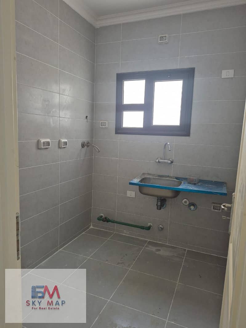 10 WhatsApp Image 2025-10-22 at 2.51. 36 PM (3). jpeg