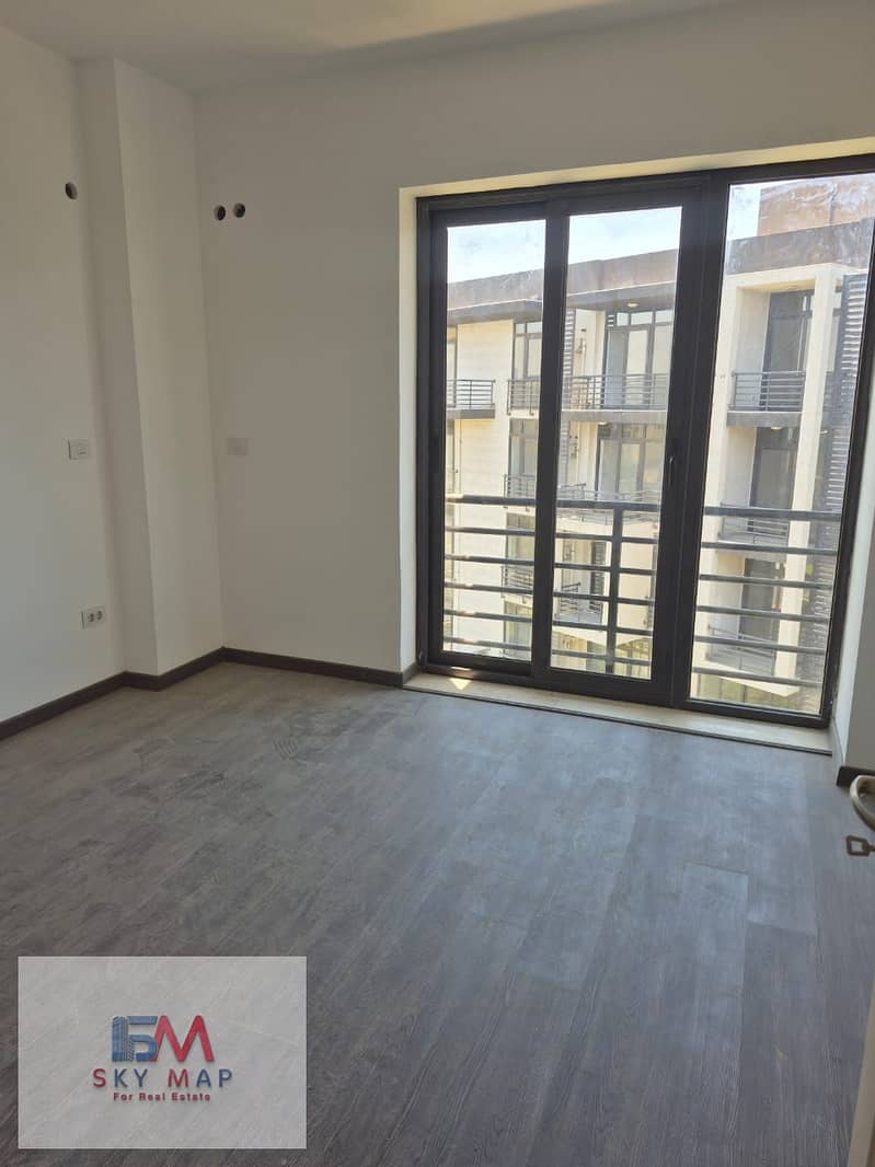 16 WhatsApp Image 2025-10-22 at 2.51. 35 PM. jpeg