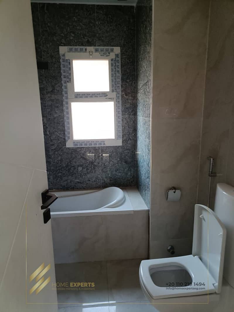 6 5b315bc8-dc9b-40f9-b8a2-5f875308cbb4. jpg